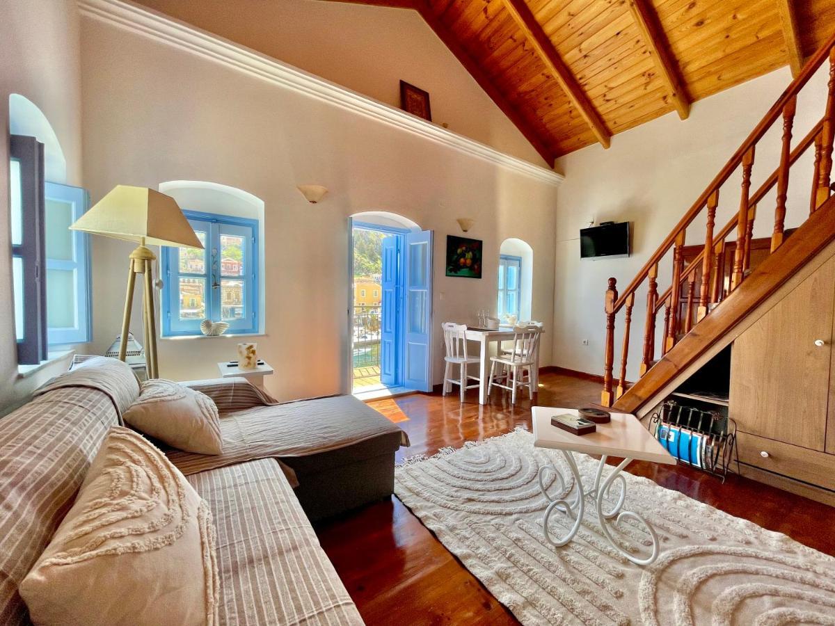 Apartament Nikolakis, Seafront - Harbor View Simi Zewnętrze zdjęcie