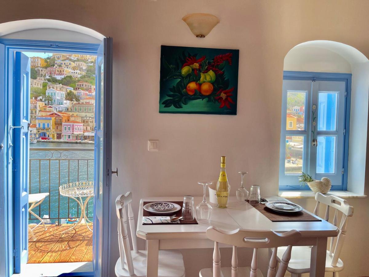 Apartament Nikolakis, Seafront - Harbor View Simi Zewnętrze zdjęcie